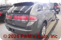 Vehicle photo 5