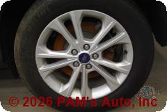 Vehicle photo 9