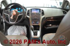 Vehicle photo 14