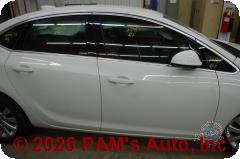 Vehicle photo 3