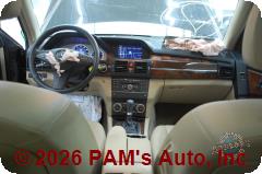 Vehicle photo 14