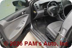 Vehicle photo 10