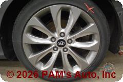 Vehicle photo 9