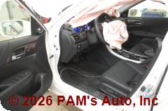 Vehicle photo 10