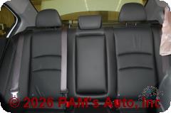 Vehicle photo 11