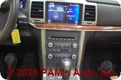 Vehicle photo 13