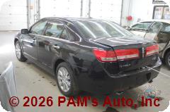 Vehicle photo 6