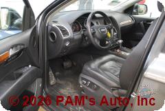 Vehicle photo 10