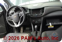 Vehicle photo 14