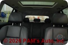 Vehicle photo 11