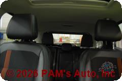 Vehicle photo 11