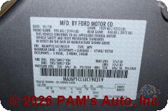 Vehicle photo 16