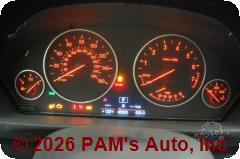 Vehicle photo 12