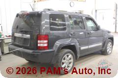 Vehicle photo 5