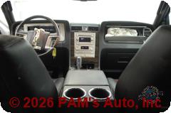 Vehicle photo 14
