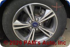Vehicle photo 9