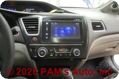 Vehicle photo 13