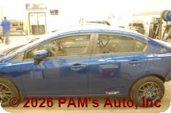 Vehicle photo 7