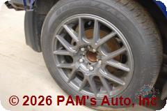 Vehicle photo 9