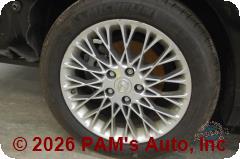 Vehicle photo 11