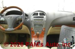 Vehicle photo 14