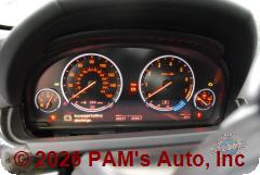 Vehicle photo 12