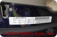 Vehicle photo 16