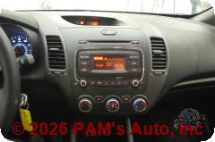 Vehicle photo 13