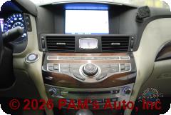 Vehicle photo 13