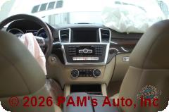 Vehicle photo 14