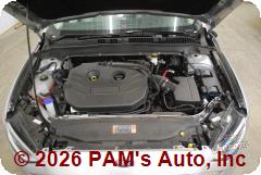 Vehicle photo 15