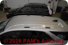 Vehicle photo 8