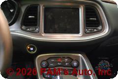 Vehicle photo 13