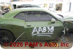 Vehicle photo 3