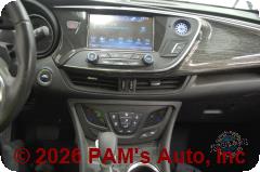 Vehicle photo 13