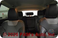Vehicle photo 15