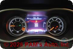 Vehicle photo 16