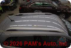 Vehicle photo 8