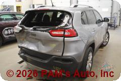 Vehicle photo 9