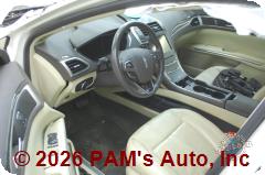 Vehicle photo 10