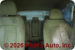 Vehicle photo 11