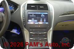 Vehicle photo 13