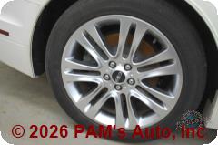 Vehicle photo 9