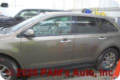 Vehicle photo 7