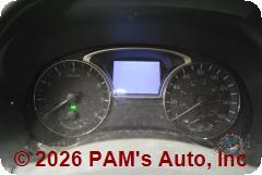 Vehicle photo 12