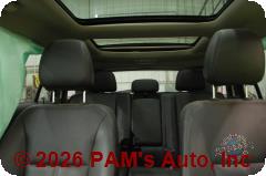 Vehicle photo 11