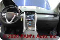 Vehicle photo 14