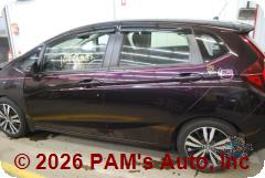 Vehicle photo 7