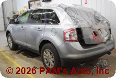 Vehicle photo 6