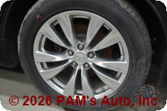 Vehicle photo 9